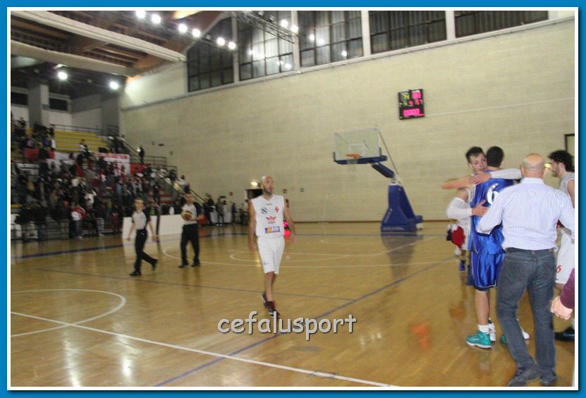 121223 Aquila 499_tn.jpg